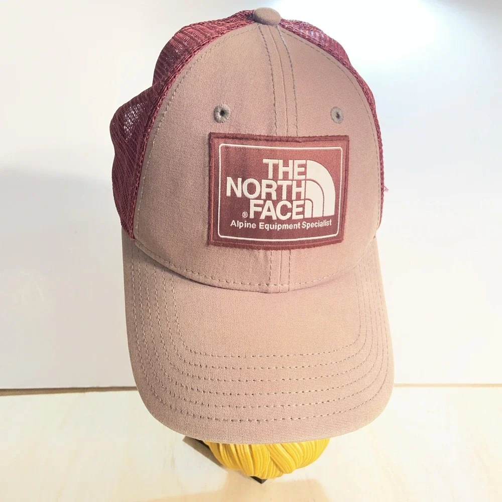 The North Face Mens Trucker Hat Cap Tan Red Mesh Back Canvas Snapback